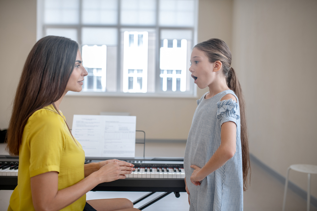Как найти и выбрать лучшего педагога по вокалу